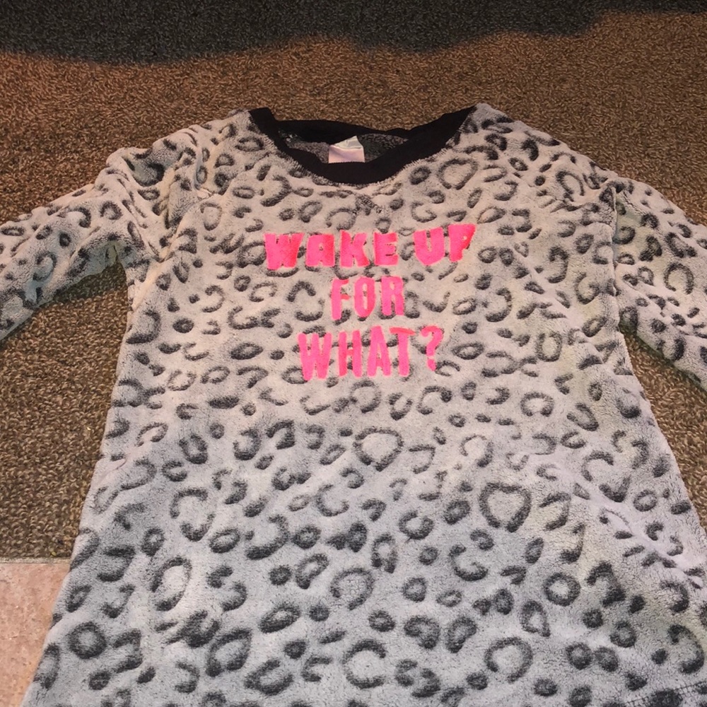 pajama shirt